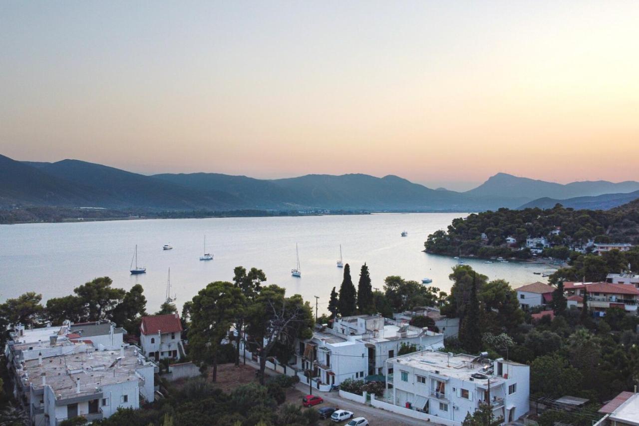 Summer Feel Suites Poros Town Eksteriør billede