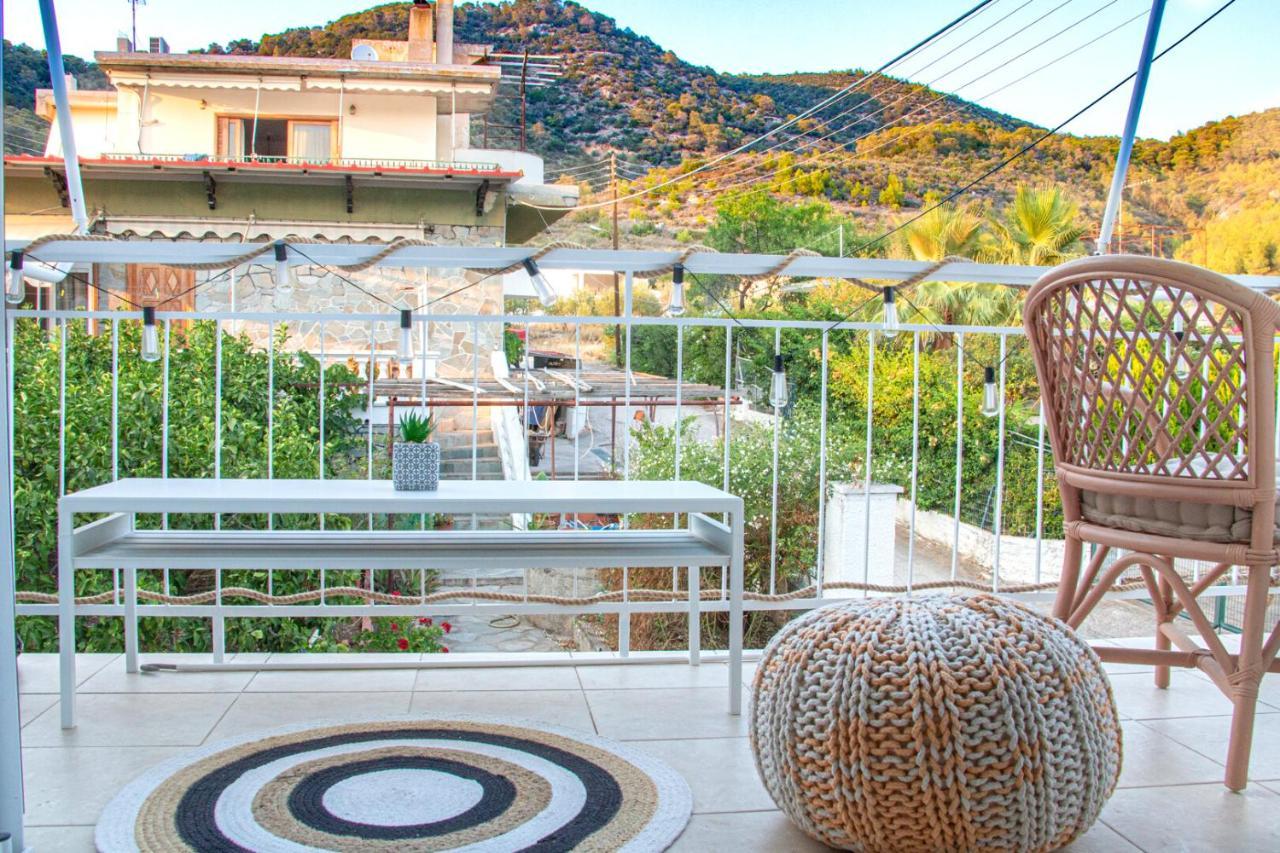 Summer Feel Suites Poros Town Eksteriør billede