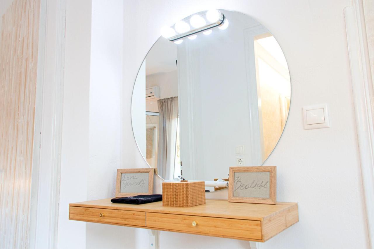 Summer Feel Suites Poros Town Eksteriør billede